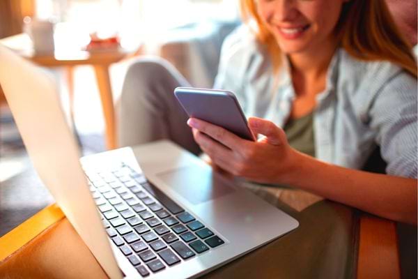 Parfois, il suffit d'envoyer un petit mail sympa pour aider les autres.