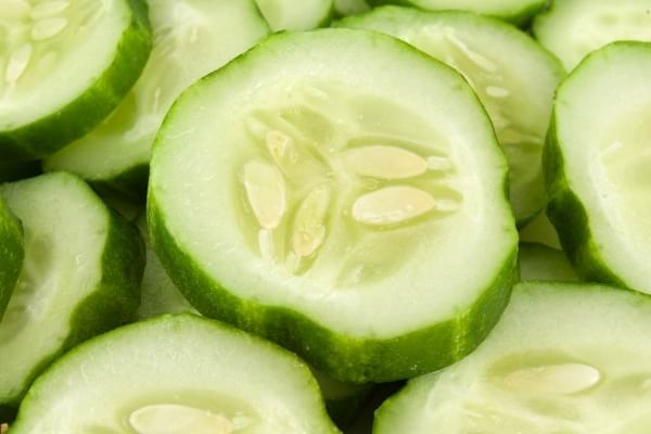 Des rondelles de concombre comme remède naturel contre la perlèche