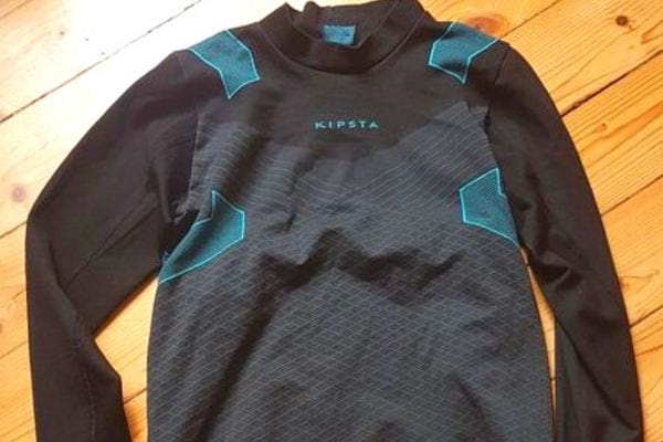 Un haut de sport qui tient chaud