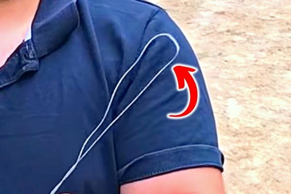 Un fil en fer avec une boucle à l'extrémité 