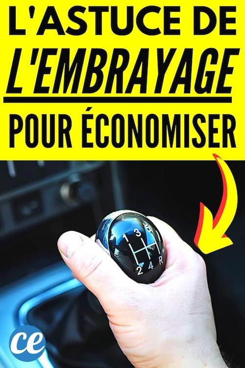 Une main sur le levier de vitesse pour passer l'embrayage et réduire sa consommation