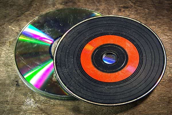 Zwei alte CDs