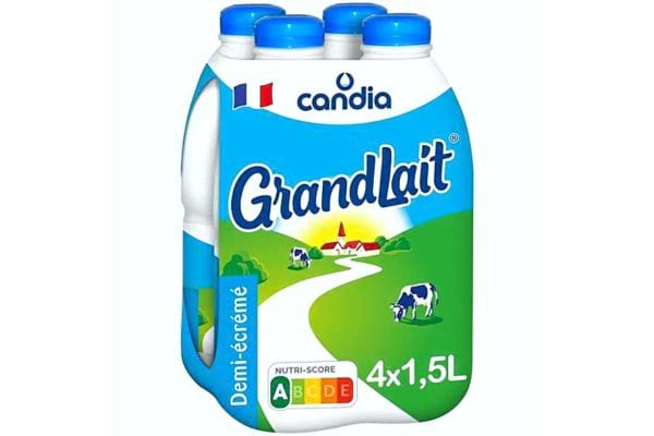 Un paquet de lait par quatre de la marque GrandLait