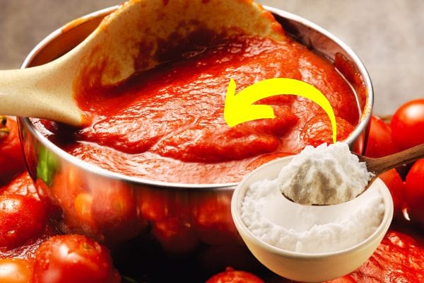 Du bicarbonate dans sauce tomate 