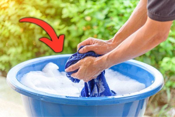 Comment Faire un Nettoyage à Sec Chez Soi (Sans Passer Par le Pressing)
