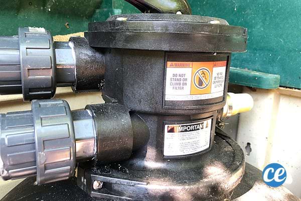 Pompe avec des gros tuyaux