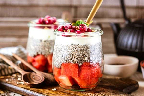 Deux porridge aux graines de chia