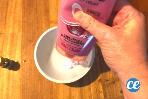 du shampoing pour faire du slime