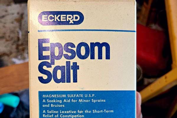 Un carton de sel d'epsom 