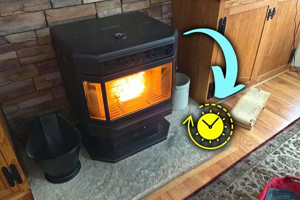 Une poêle à granulés allumé