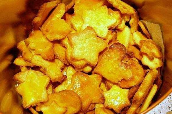 Plusieurs Biscuits alsaciens : les bredele