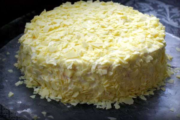 Un Gâteau Edelweiss framboise chocolat blanc