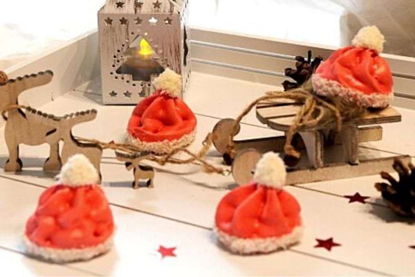 Quatre Meringues rouges de Noël