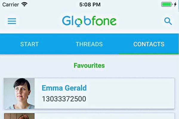 App Globfone affichant des contacts pour l'envoi de SMS.
