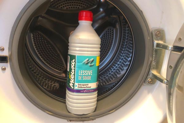 Lessive de Soude : 12 Utilisations Pratiques Pour la Maison.