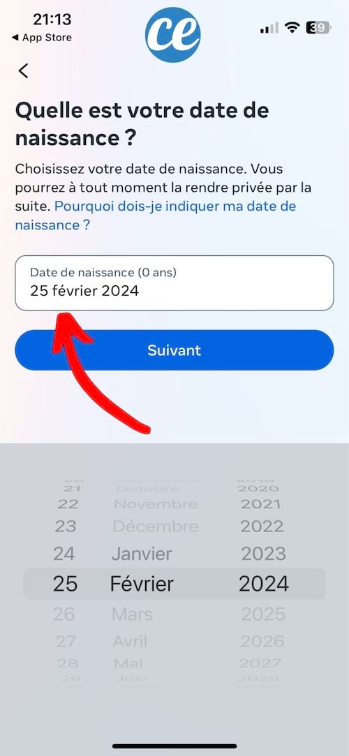Calendrier pour sélectionner la date de naissance lors de la création d'un compte Messenger.