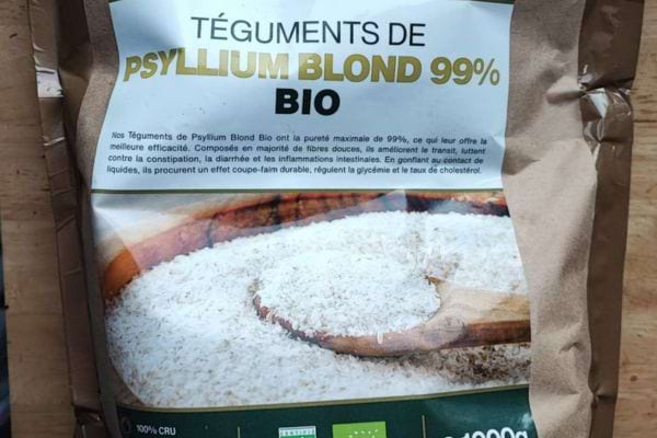 Un paquet de psyllium, un laxatif naturel efficace.
