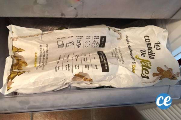 du pain congelé dans un sac en papier