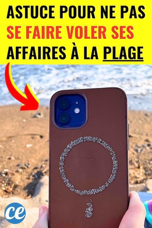 Un smartphone qu'il faut cacher à la plage pour ne pas se le faire voler