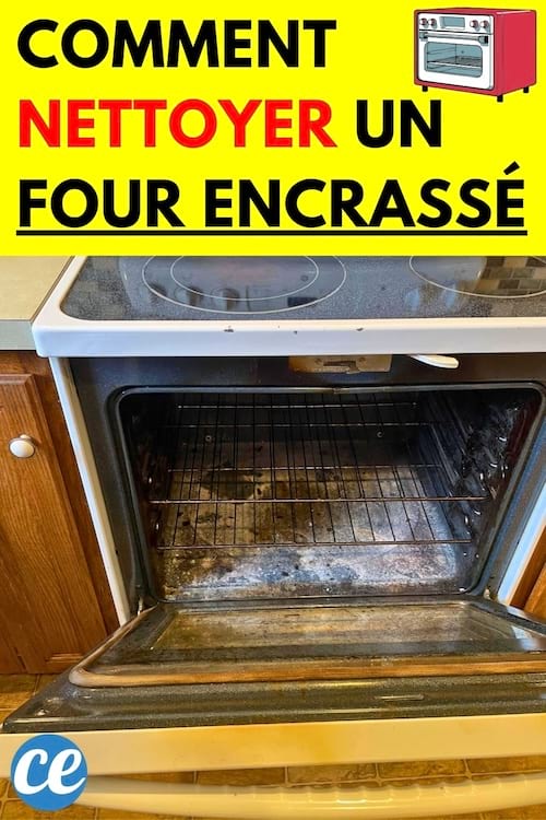 L'intérieur d'un four sale