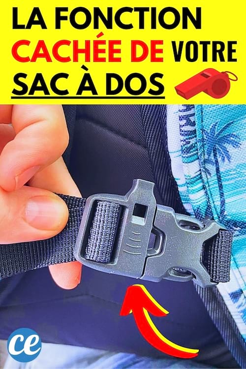 Un sifflet dans la sangle du sac à dos qui est caché