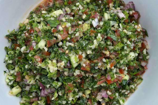 Taboulé avec menthe fraîche.