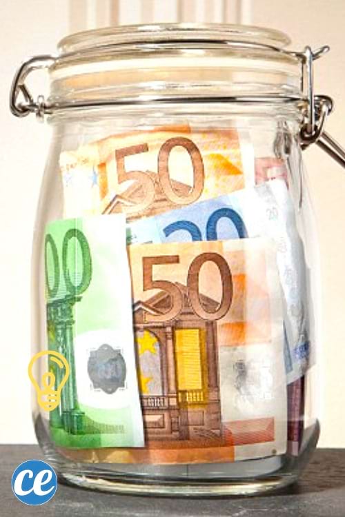 Un bocal pour faire une cagnotte avec le défi zéro dépense
