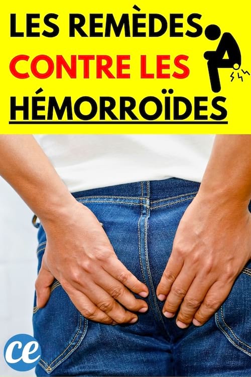 Un homme se tenant les fesses sur son jeans