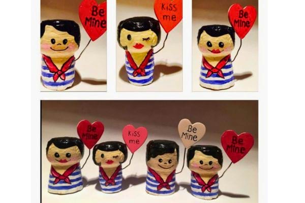 Bouchons avec cœurs.