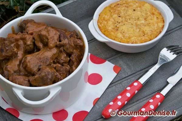 Bœuf bourguignon et gratin dauphinois.