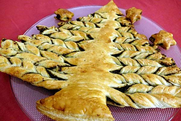 Sapin en tapenade noire