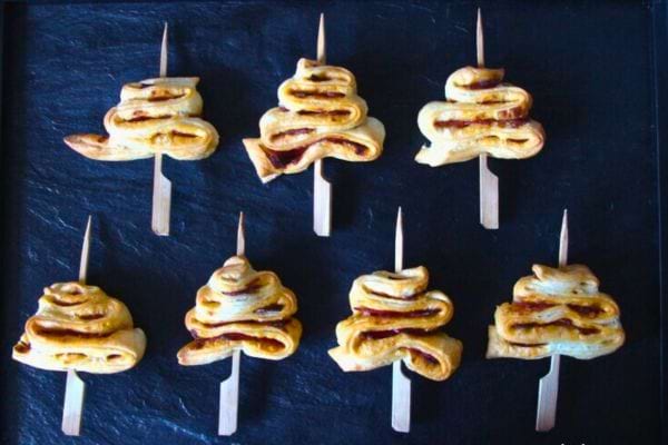 toasts de pain d'épices avec poire et chèvre