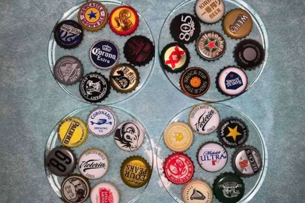 Dessous de verre colorés