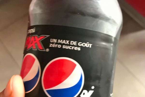 Bouteille de Pepsi Max sans sucre.