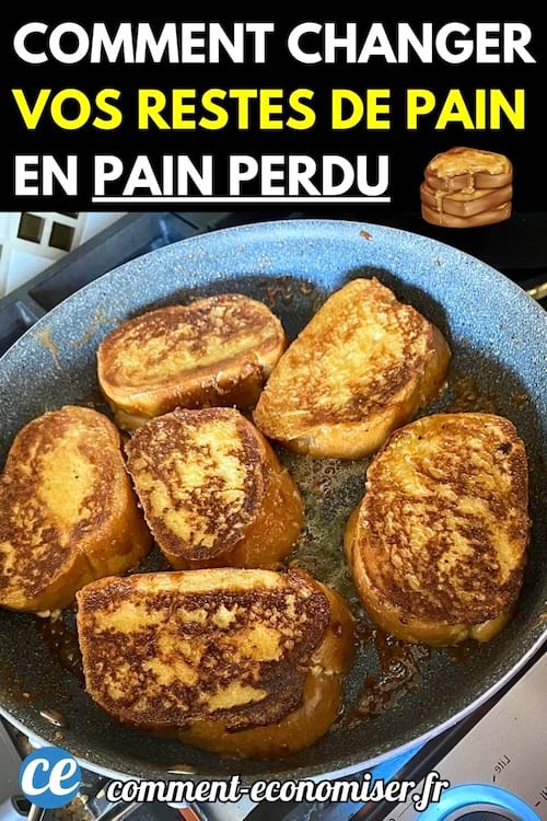 Tranches épaisses de pain perdu en train de cuire dans une poêle, bien dorées et caramélisées.