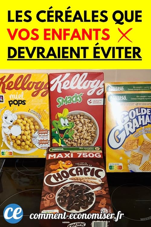 Quatre boîtes de céréales industrielles pour enfants alignées sur un plan de travail.