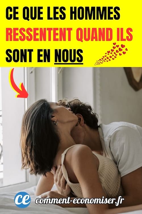 un homme embrasse une femme dans le cou sur un lit