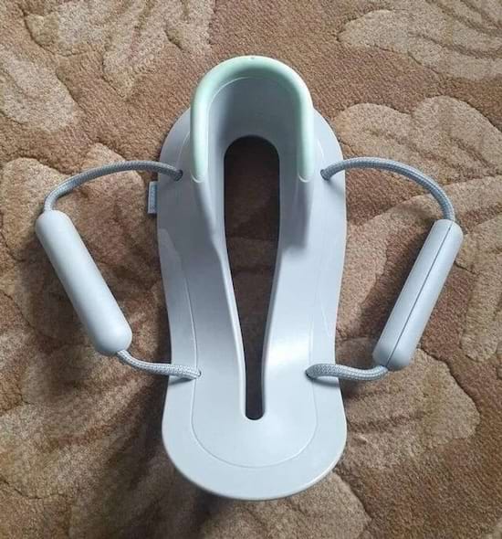 un support pour poser la tête quand on fait des abdos