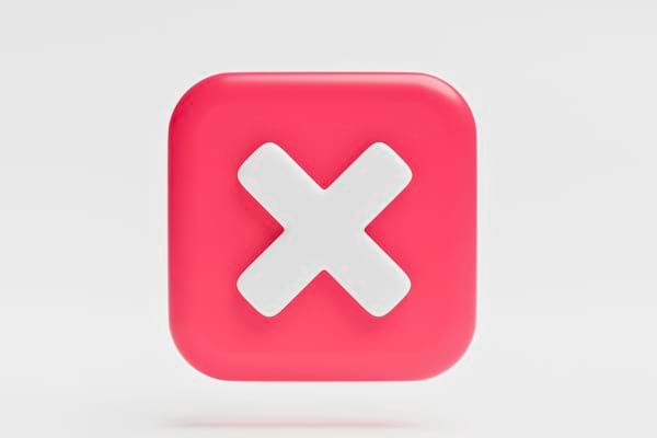 Icône carrée rouge avec une croix blanche au centre.