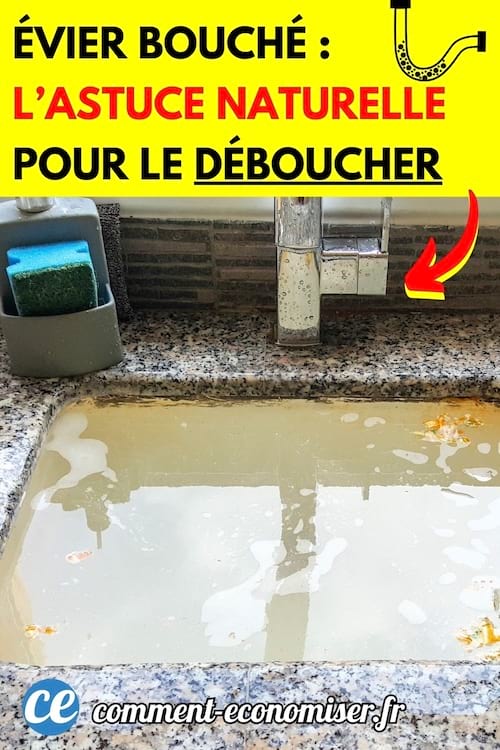 Un évier de cuisine bouché