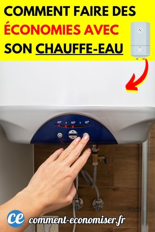 une personne règle son chauffe-eau pour faire des économies