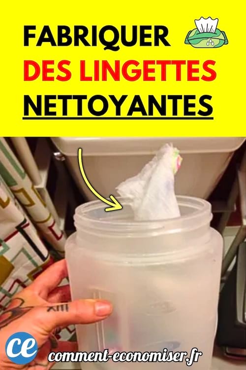 Une main tient un pot contenant des lingettes nettoyantes faites maison.