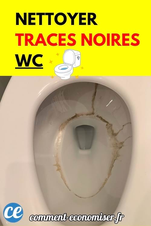 Des traces noires visibles à l’intérieur d’une cuvette de toilettes blanches.