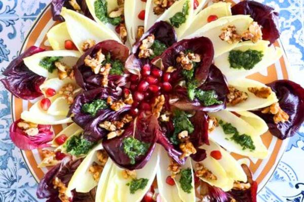 une salade d'endives originale pour Noël