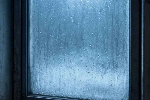 Une fenetre humide