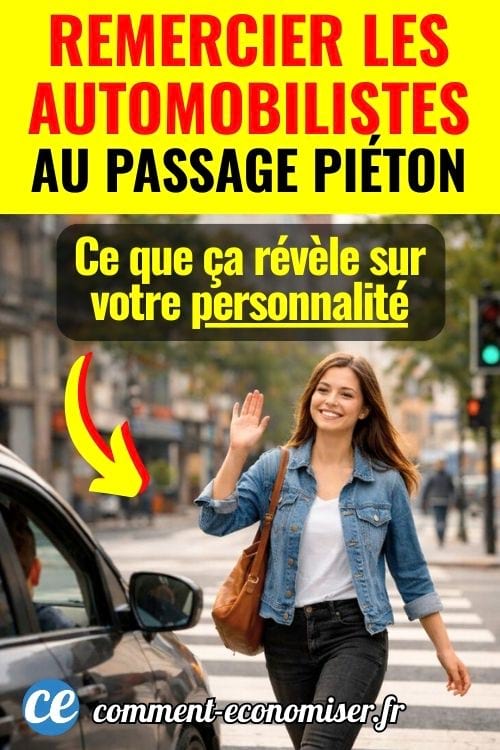 Jeune femme souriante saluant de la main un automobiliste dans une rue urbaine