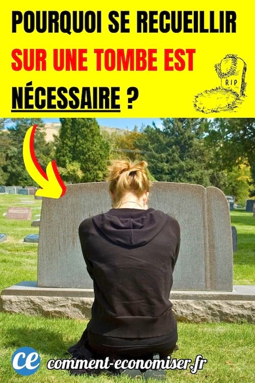 une jeune femme de dos &agrave; genoux  v&ecirc;tue de noir se recueille devant une tombe dans un cimeti&egrave;re