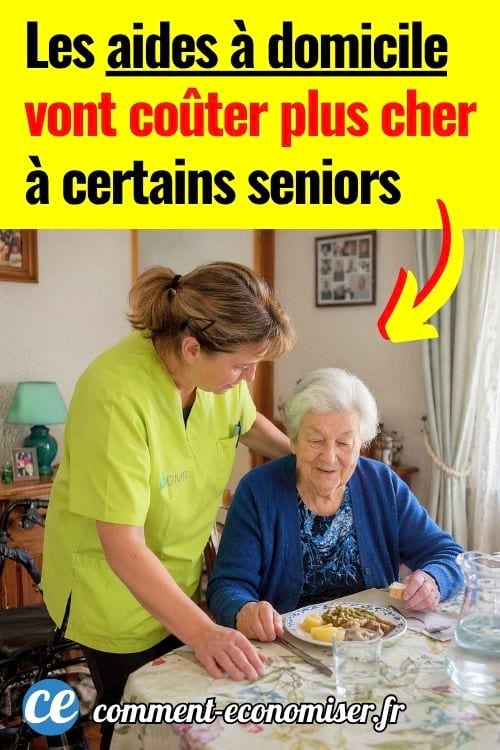 Aide-soignante aidant une personne &acirc;g&eacute;e &agrave; manger &agrave; table dans un salon lumineux