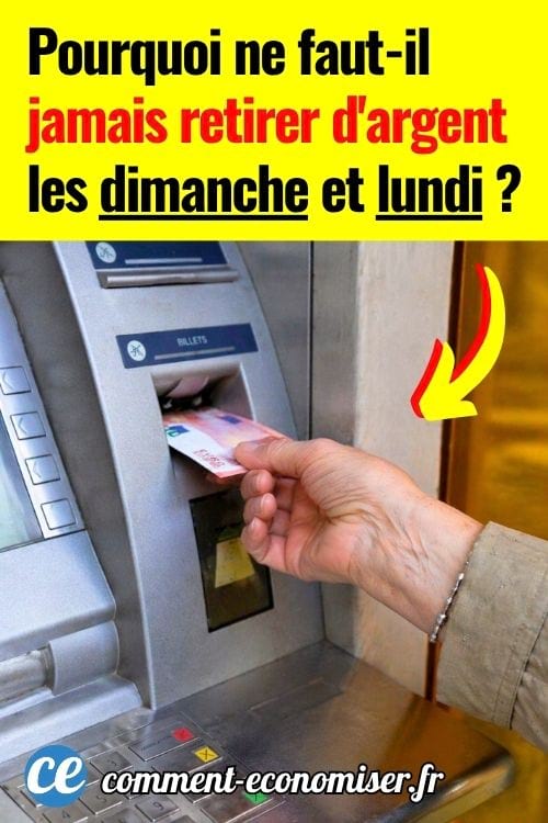 Main retirant un billet d&rsquo;un distributeur automatique de banque, clavier visible au premier plan