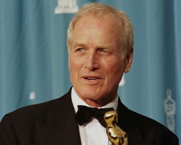 Paul Newman avec un Oscar